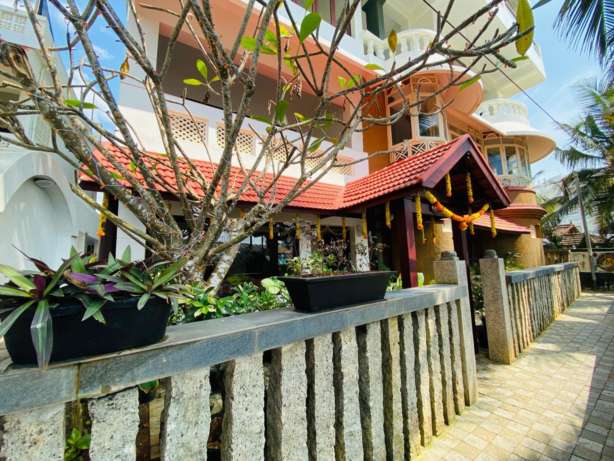 Little Elephant Beach Resort Kovalam Exterior photo
